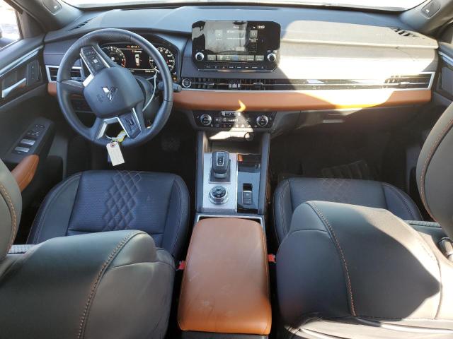 Фото 8 - MITSUBISHI OUTLANDER