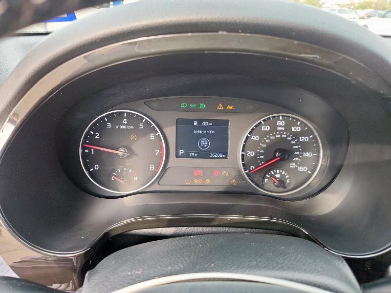 Фото 9 - KIA SELTOS