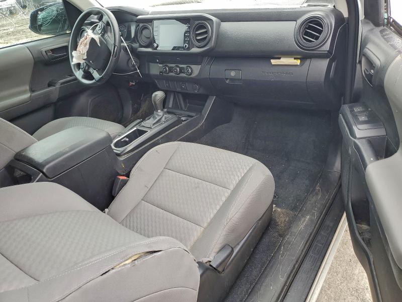 Фото 8 - TOYOTA TACOMA