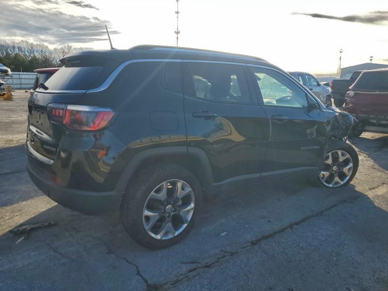 Фото 3 - JEEP COMPASS