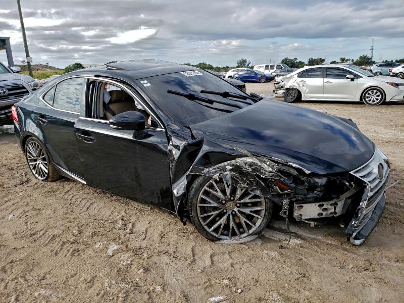 Фото 4 - LEXUS IS