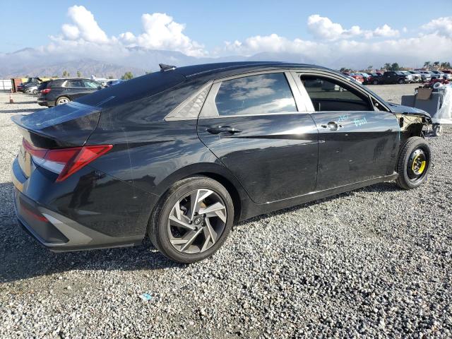 Фото 3 - HYUNDAI ELANTRA