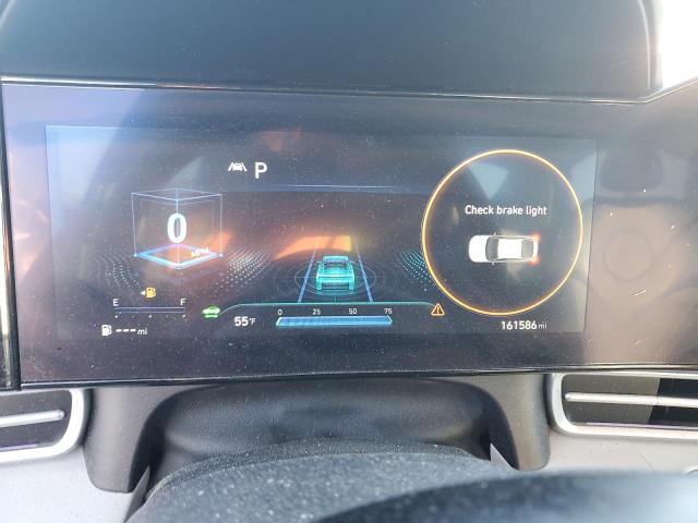 Фото 9 - HYUNDAI ELANTRA