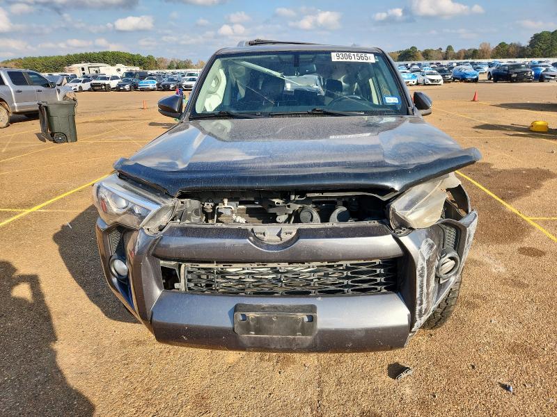 Фото 5 - TOYOTA 4RUNNER