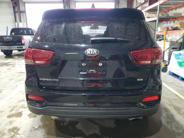 Фото 6 - KIA SORENTO