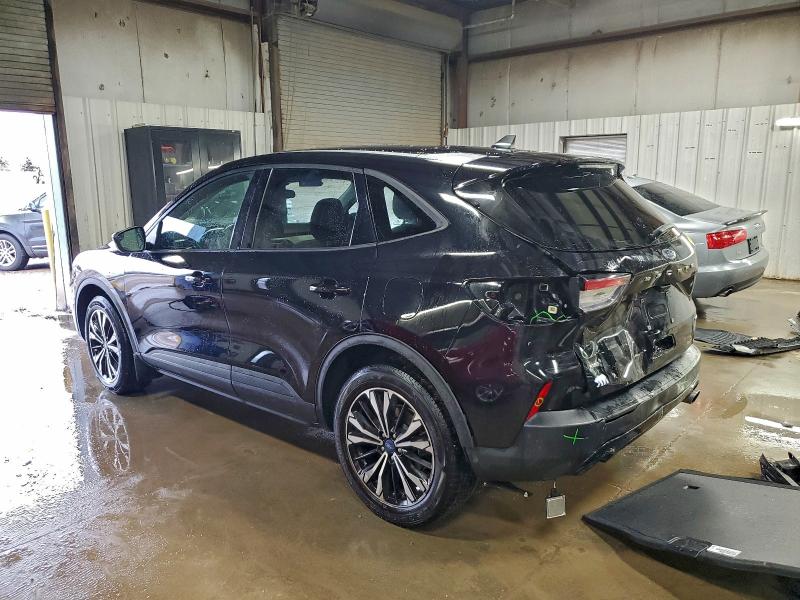 Фото 2 - FORD ESCAPE