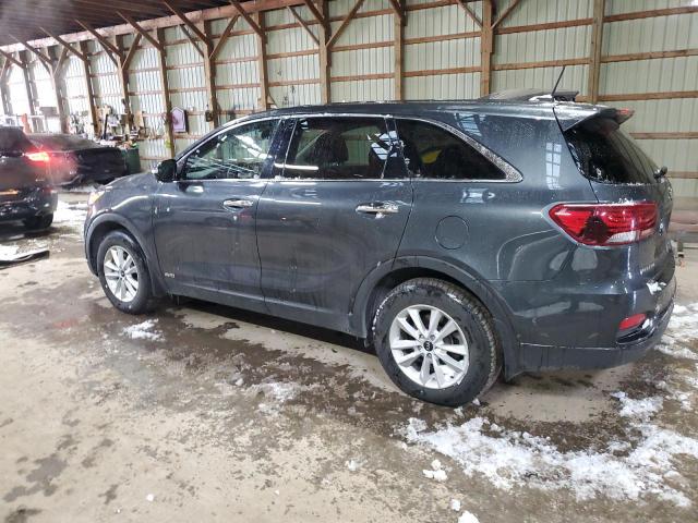 Фото 2 - KIA SORENTO