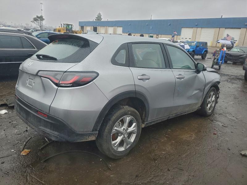 Фото 3 - HONDA HR-V