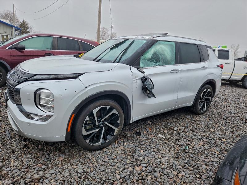 Фото 1 - MITSUBISHI OUTLANDER