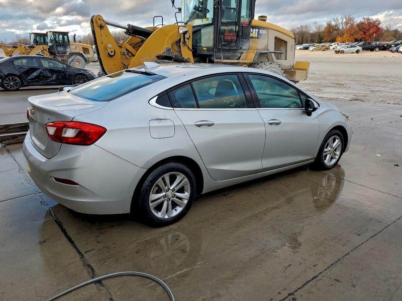 Фото 3 - CHEVROLET CRUZE