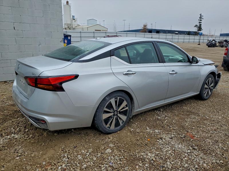 Фото 3 - NISSAN ALTIMA