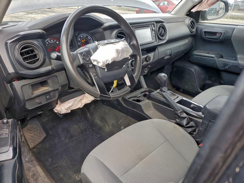 Фото 8 - TOYOTA TACOMA