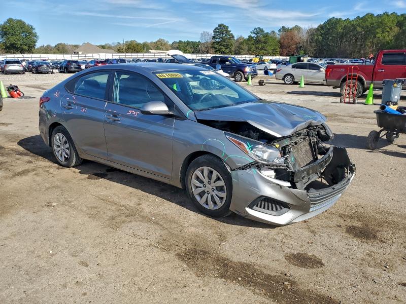 Фото 4 - HYUNDAI ACCENT