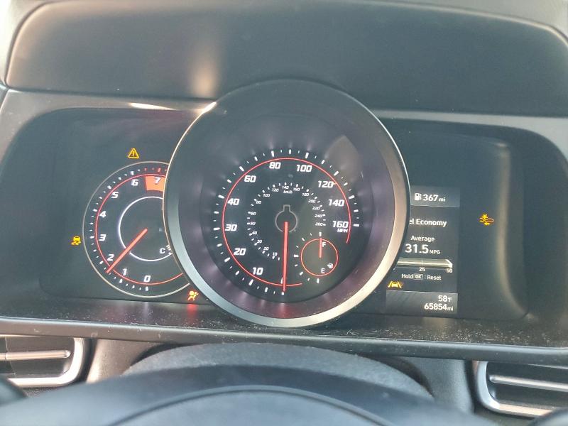 Фото 9 - HYUNDAI ELANTRA