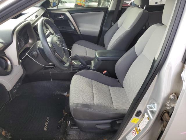 Фото 7 - TOYOTA RAV4