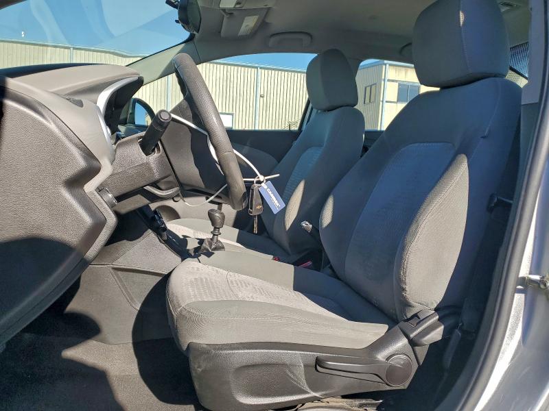 Фото 7 - CHEVROLET SONIC