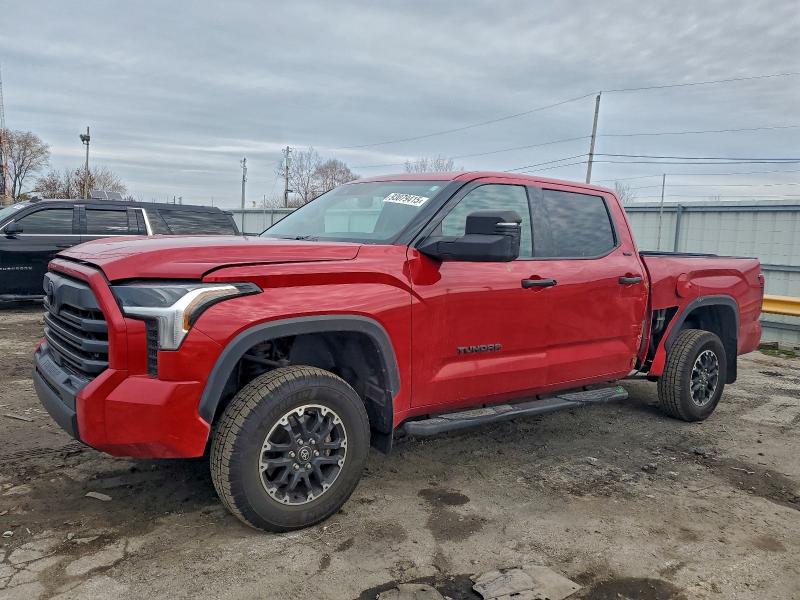 Фото 1 - TOYOTA TUNDRA