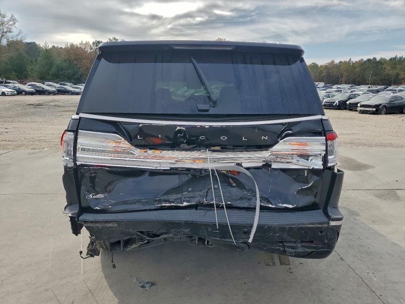 Фото 6 - LINCOLN NAVIGATOR