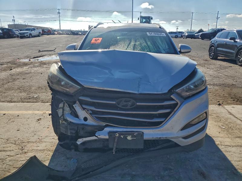 Фото 5 - HYUNDAI TUCSON