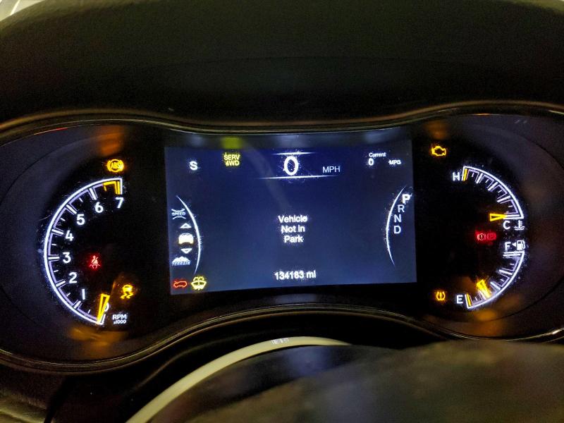 Фото 9 - JEEP GRAND CHER