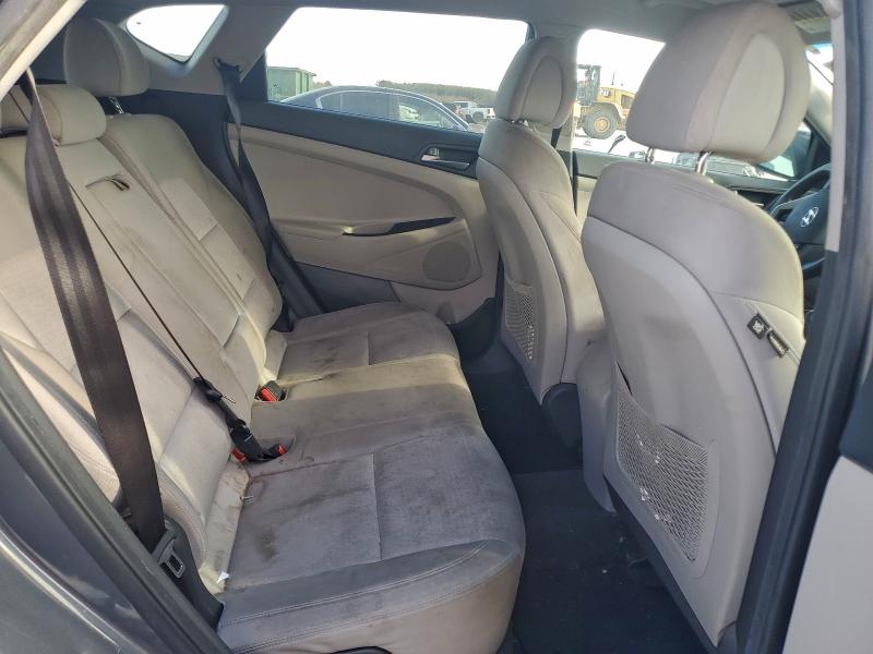 Фото 10 - HYUNDAI TUCSON