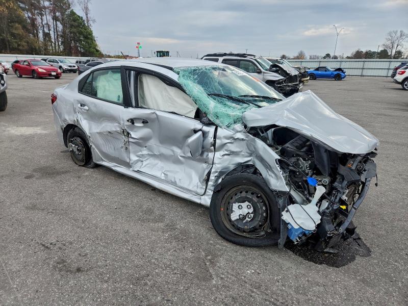 Фото 4 - KIA RIO