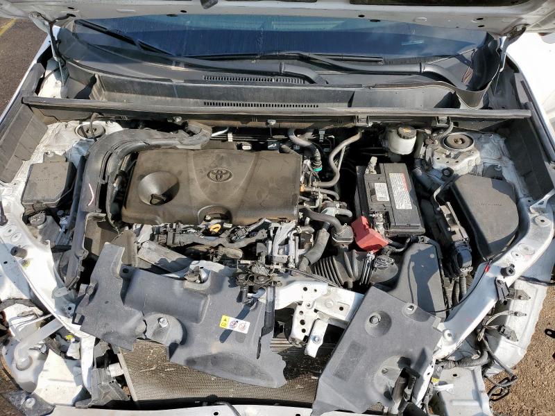 Фото 12 - TOYOTA RAV4