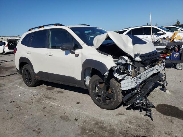 Фото 4 - SUBARU FORESTER