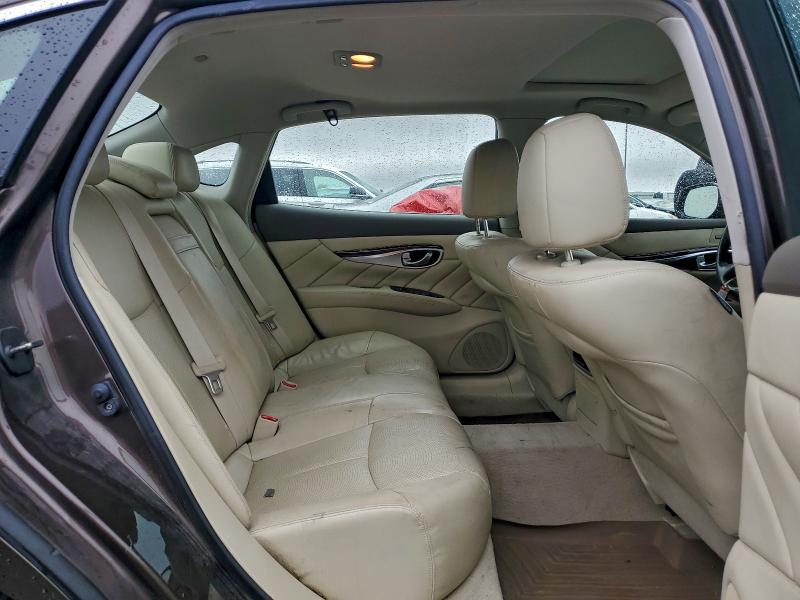 Фото 10 - INFINITI Q70