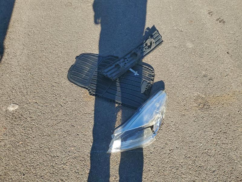 Фото 13 - FORD ESCAPE