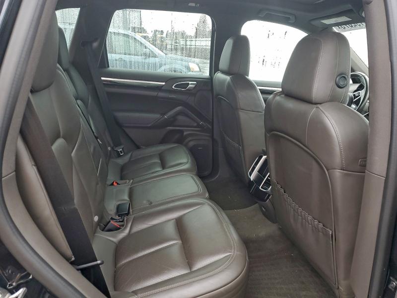 Фото 11 - PORSCHE CAYENNE