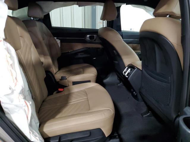 Фото 11 - KIA SORENTO