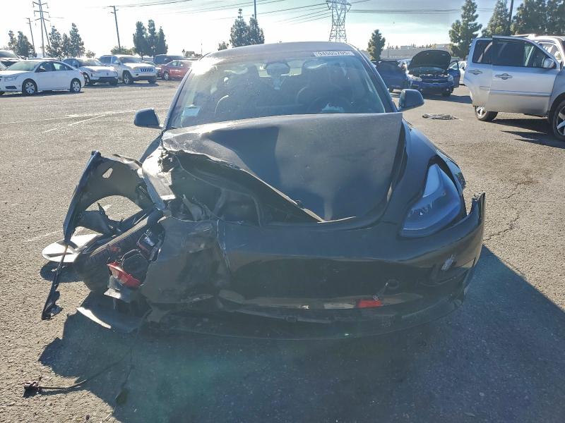 Фото 5 - TESLA MODEL 3