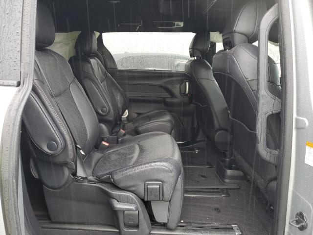 Фото 11 - TOYOTA SIENNA