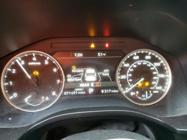 Фото 9 - MITSUBISHI OUTLANDER