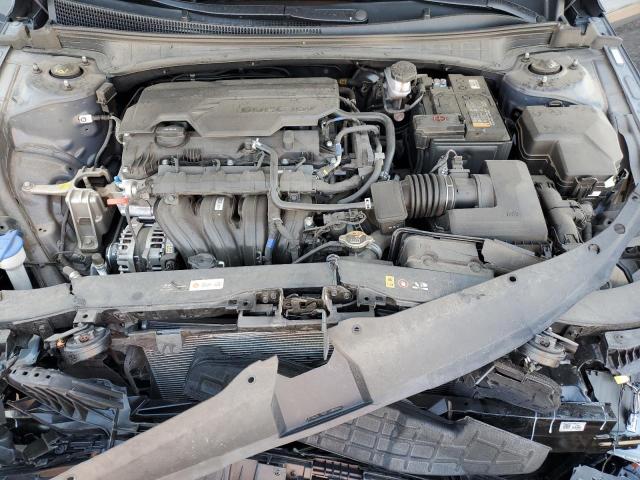 Фото 11 - HYUNDAI ELANTRA