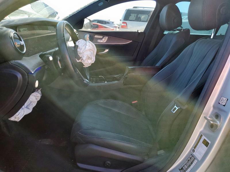 Фото 7 - MERCEDES-BENZ E-CLASS