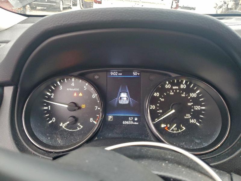 Фото 9 - NISSAN ROGUE