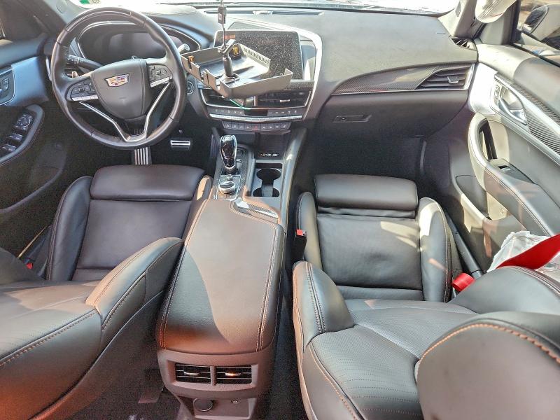 Фото 8 - CADILLAC CT5