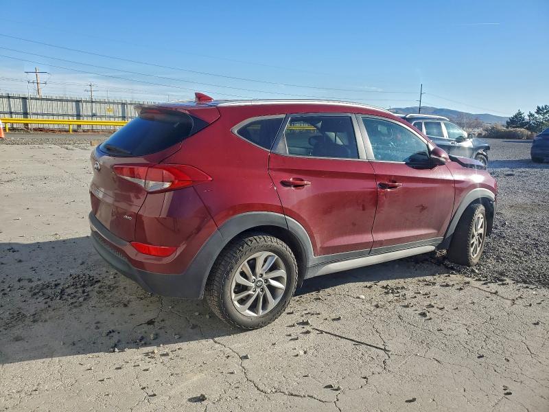 Фото 3 - HYUNDAI TUCSON