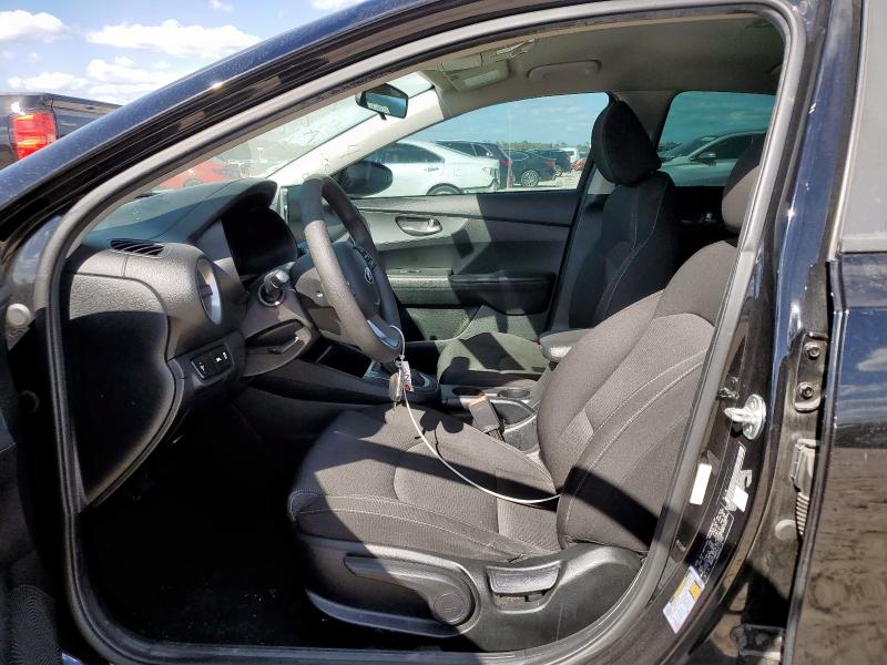 Фото 7 - KIA FORTE