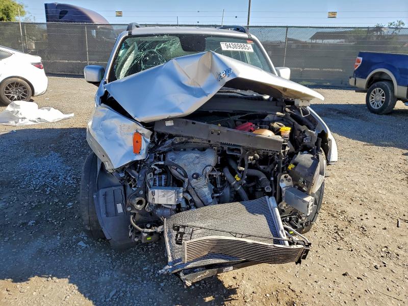 Фото 5 - JEEP RENEGADE