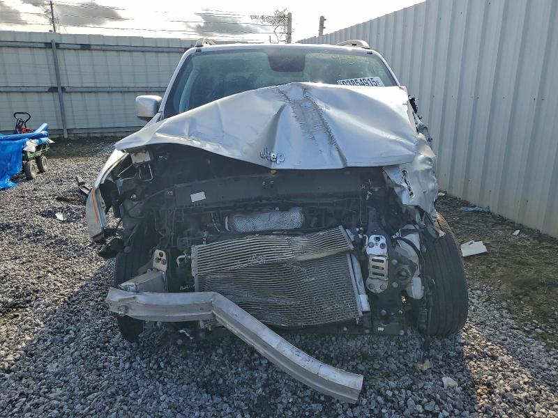 Фото 5 - JEEP RENEGADE