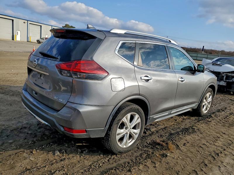 Фото 3 - NISSAN ROGUE