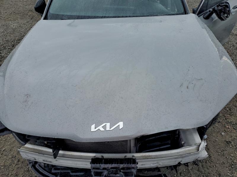 Фото 11 - KIA K5