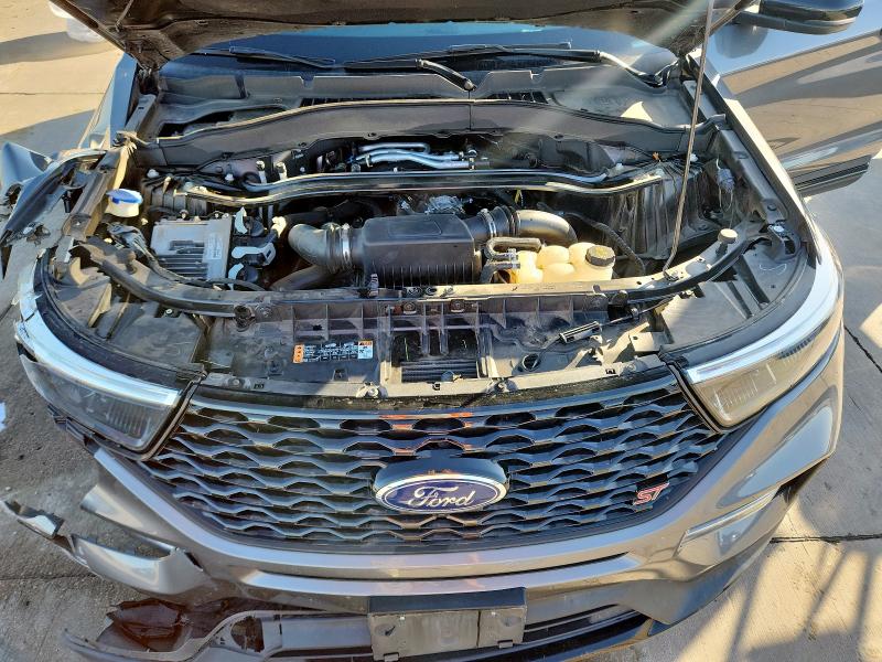 Фото 12 - FORD EXPLORER