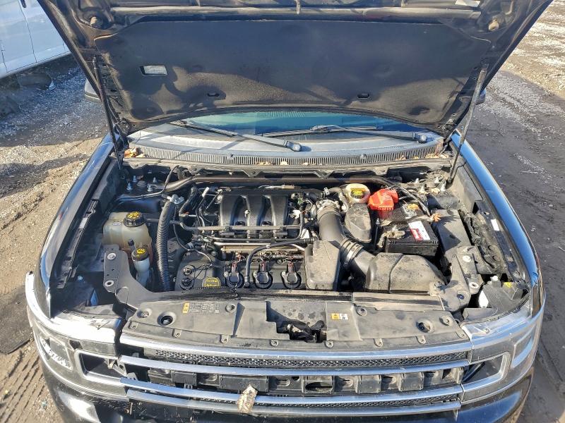 Фото 12 - FORD FLEX