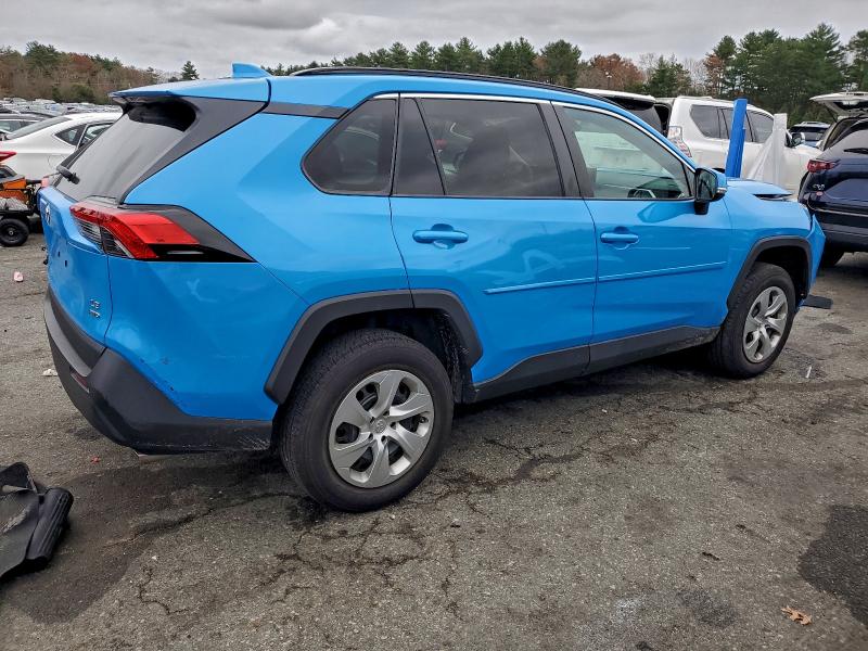 Фото 3 - TOYOTA RAV4