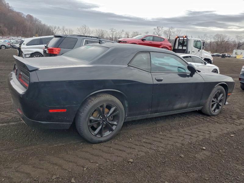 Фото 3 - DODGE CHALLENGER