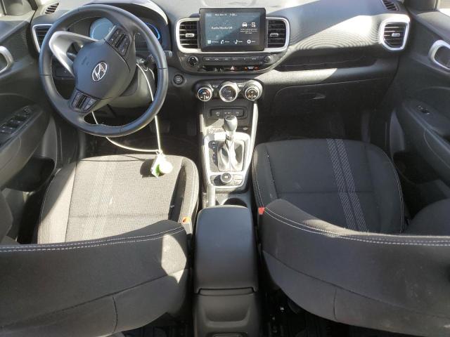 Фото 8 - HYUNDAI VENUE